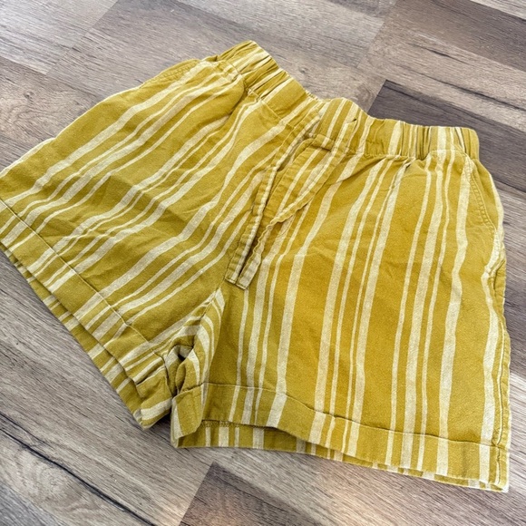 Uniqlo Linen Blend Striped Mustard Women's Shorts size XS 24-25 waist - Picture 3 of 7
